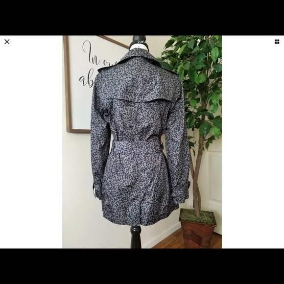 SOLD Burberry Kerrington Lightweight Trench Storm Blue - Picture 5 of 6